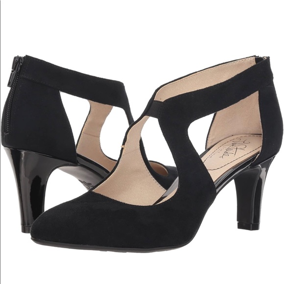 ⭐️Brand New⭐️ Never worn black suede shoe size 8.5 with 2.5” patent leather heel - Picture 7 of 10